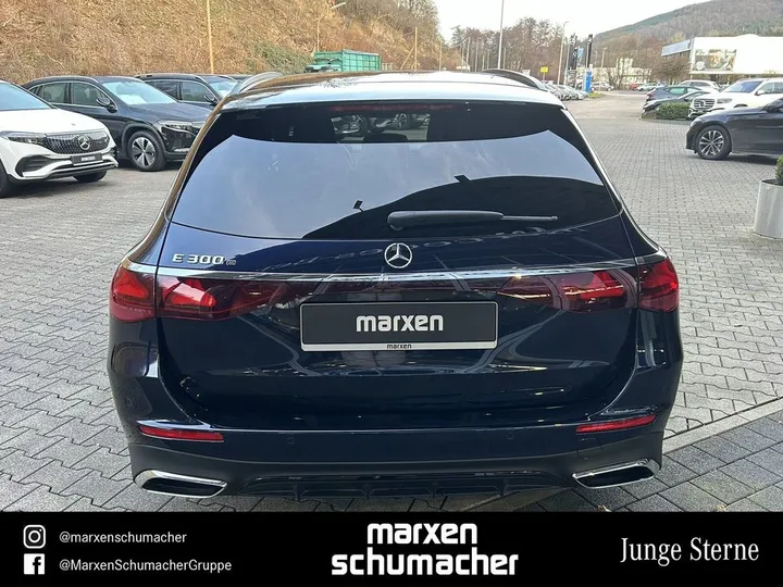 Mercedes-Benz E 300