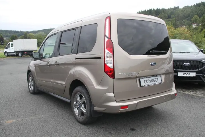 Ford Tourneo Connect
