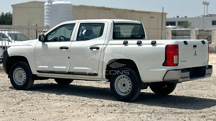 Mitsubishi L200