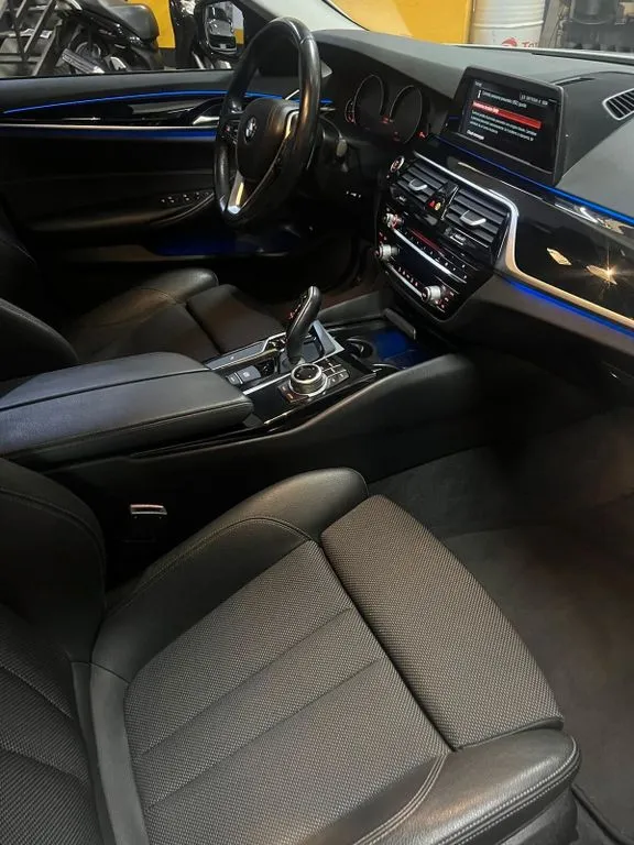 BMW 520