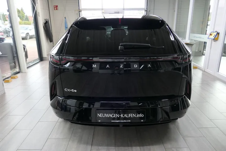 Mazda CX-6e
