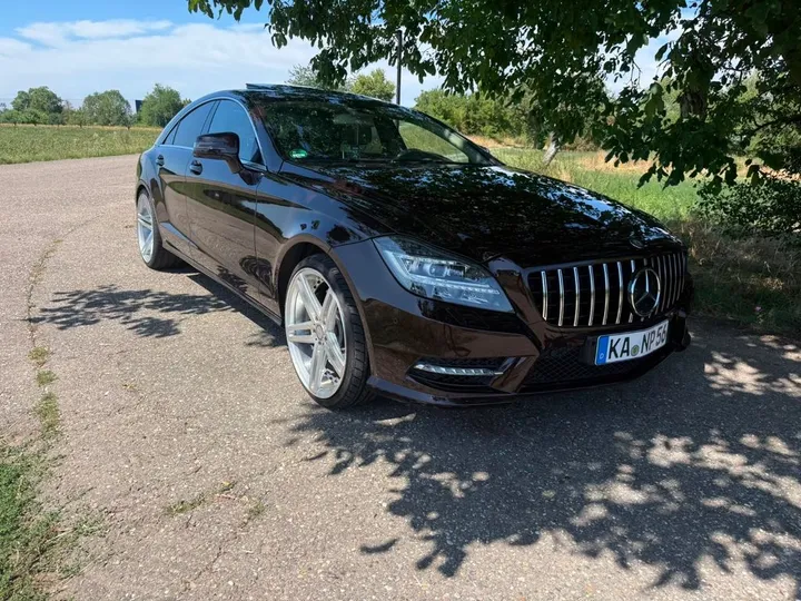 Mercedes-Benz CLS 500
