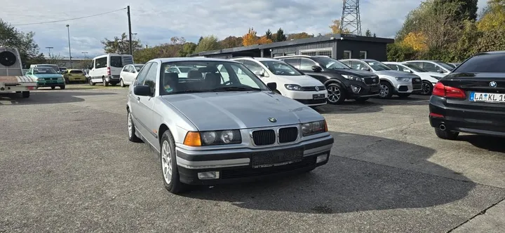 BMW 318