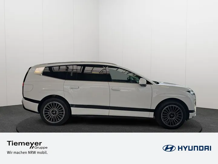 Hyundai IONIQ 9