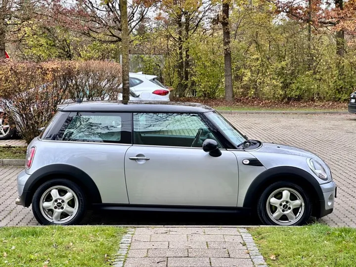 MINI Cooper D
