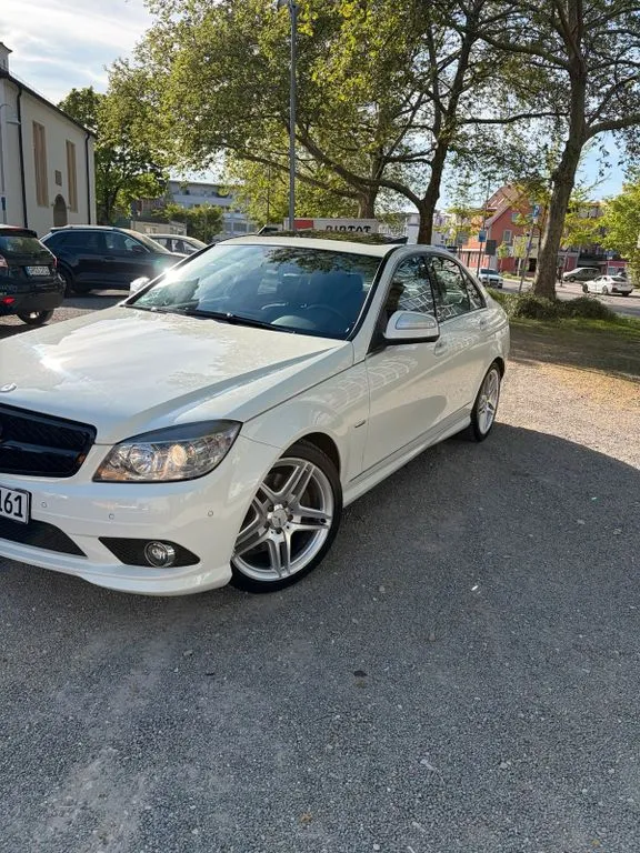 Mercedes-Benz C 280