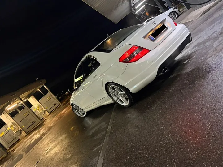 Mercedes-Benz C 280