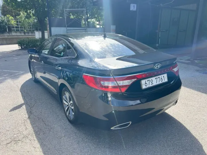 Hyundai Grandeur