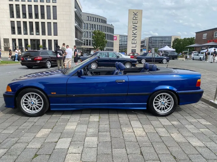 BMW 328