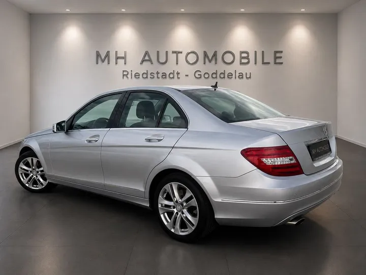 Mercedes-Benz C 200