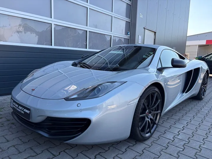 McLaren MP4-12C