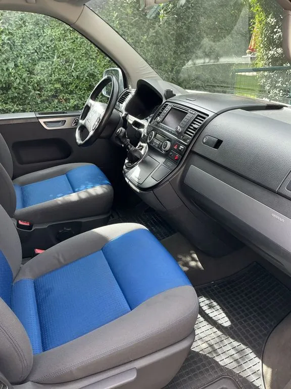 Volkswagen T5 Multivan