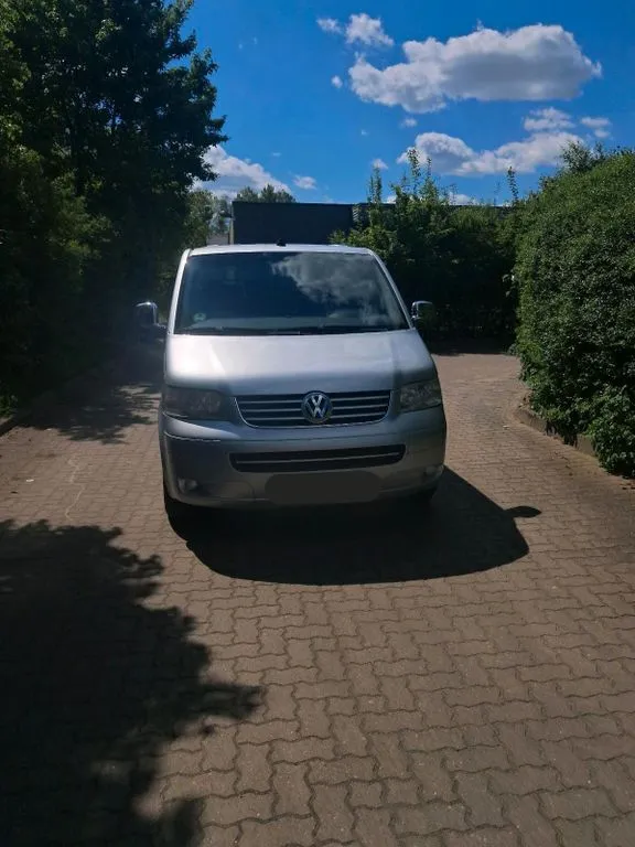 Volkswagen T5 Caravelle