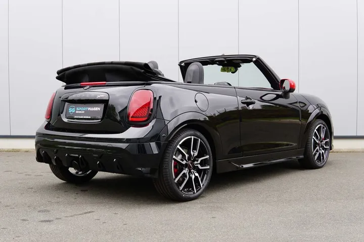 MINI John Cooper Works Cabrio