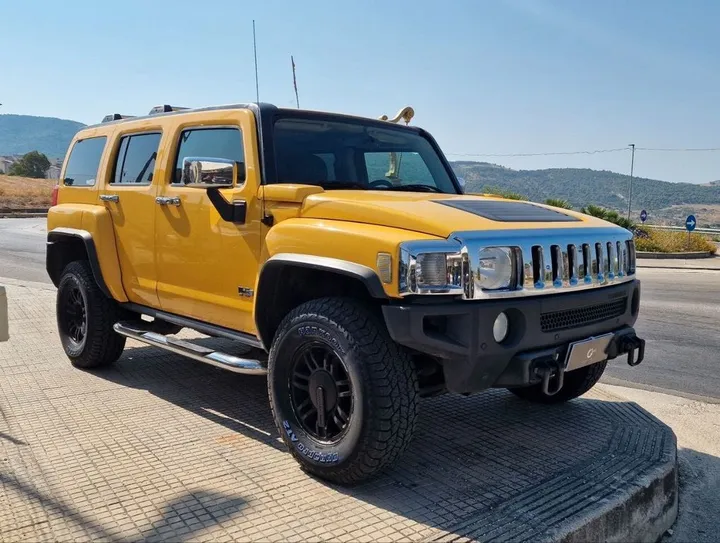 Hummer H3