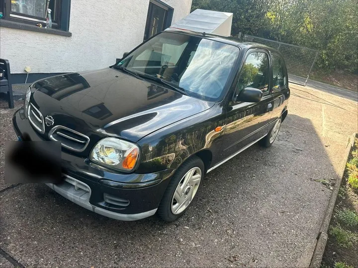 Nissan Micra