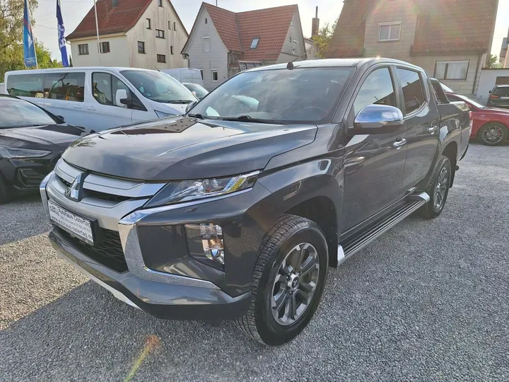 Mitsubishi L200