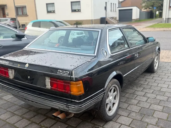 Maserati 222