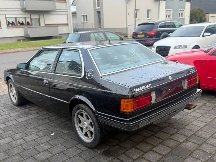 Maserati 222