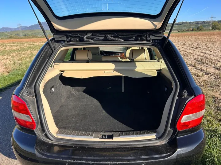 Jaguar X-Type