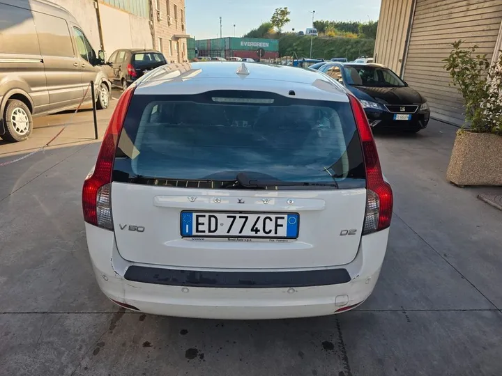 Volvo V50