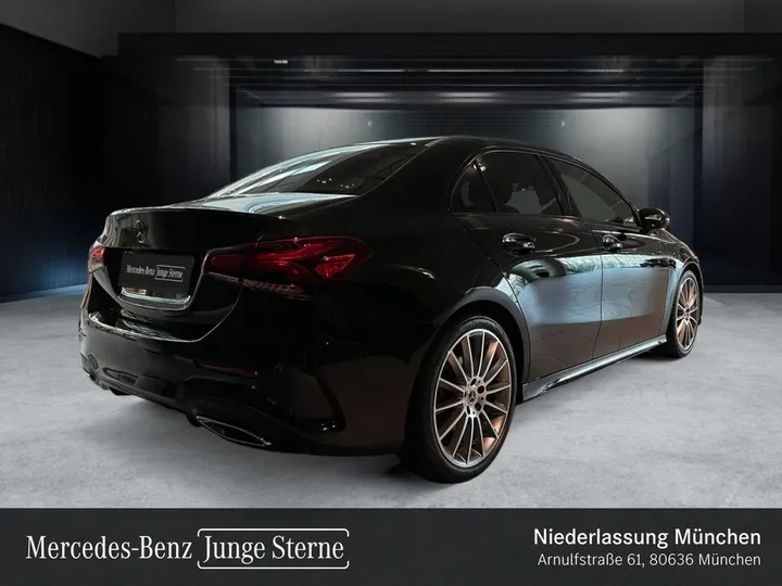 Mercedes-Benz A 200
