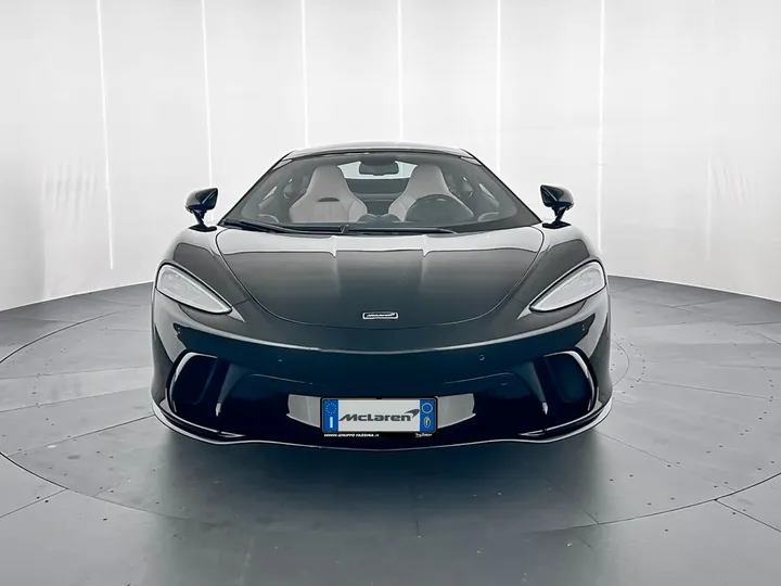 McLaren GTS
