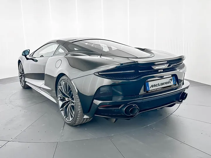 McLaren GTS