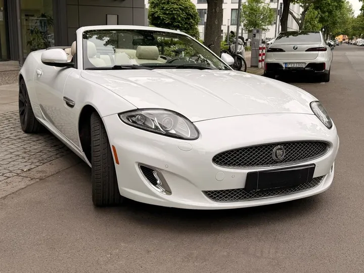 Jaguar XK