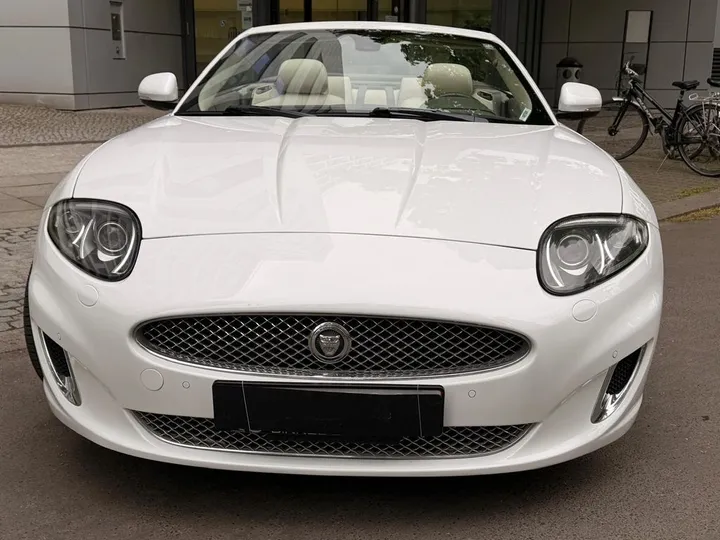 Jaguar XK