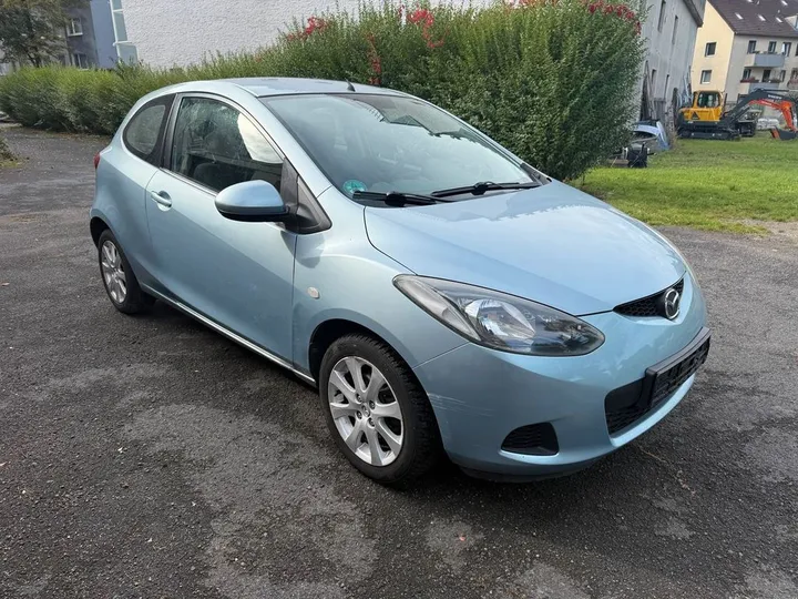 Mazda 2