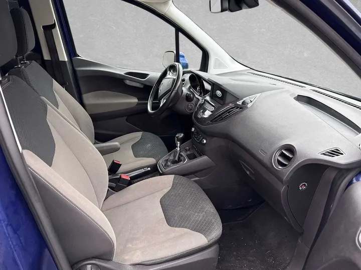 Ford Tourneo Courier