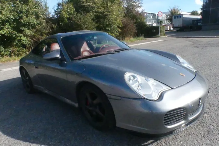 Porsche 996