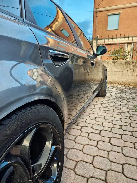 Alfa Romeo 159