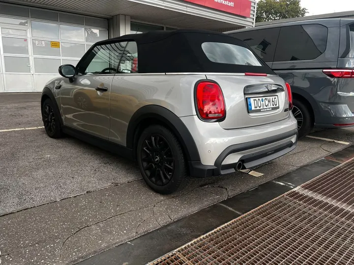 MINI Cooper Cabrio
