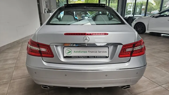 Mercedes-Benz E 350