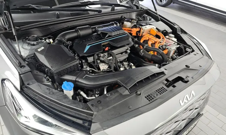 Kia K8