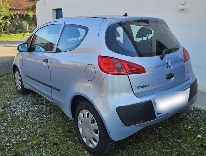 Mitsubishi Colt