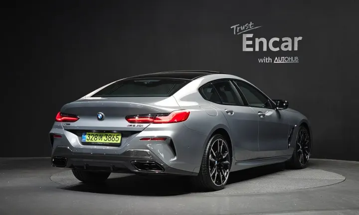 BMW 8-Series