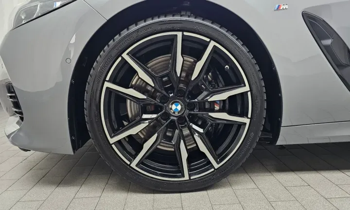 BMW 8-Series