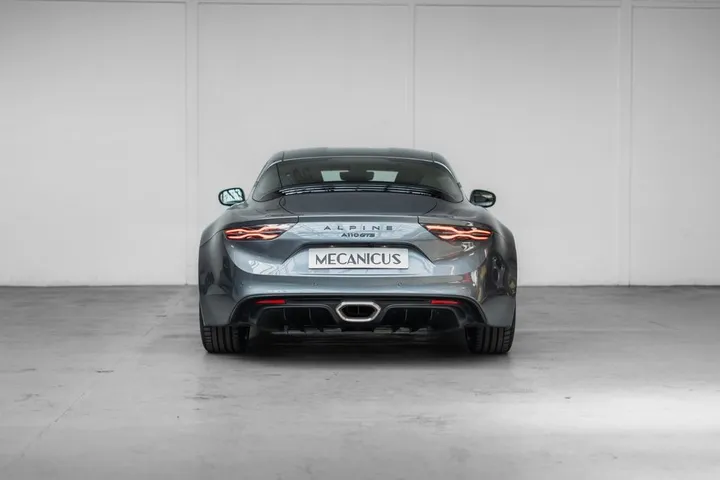 Alpine A110
