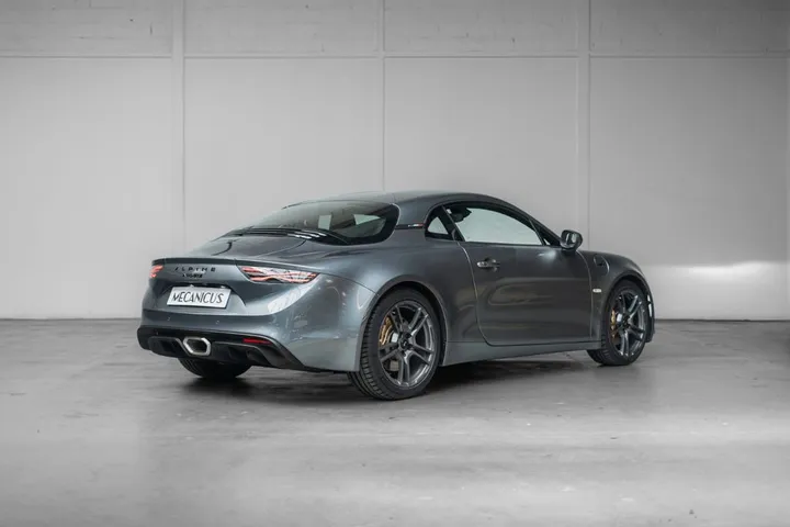 Alpine A110