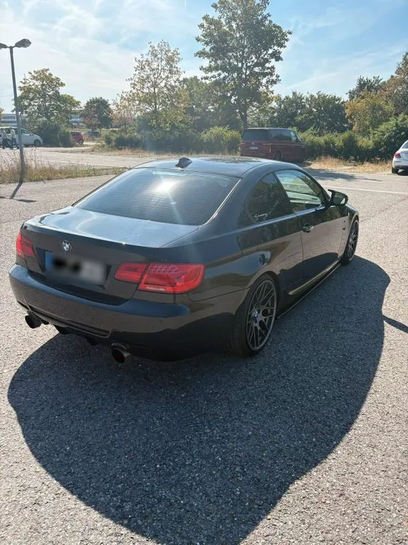 BMW 325