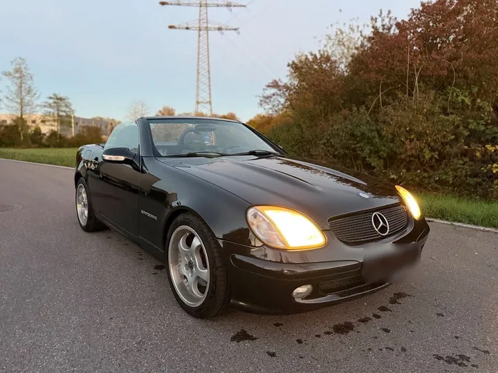 Mercedes-Benz SLK 200