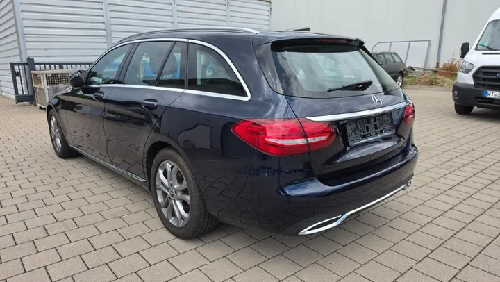 Mercedes-Benz C 200