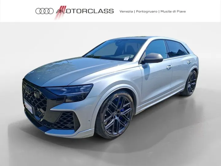 Audi 100