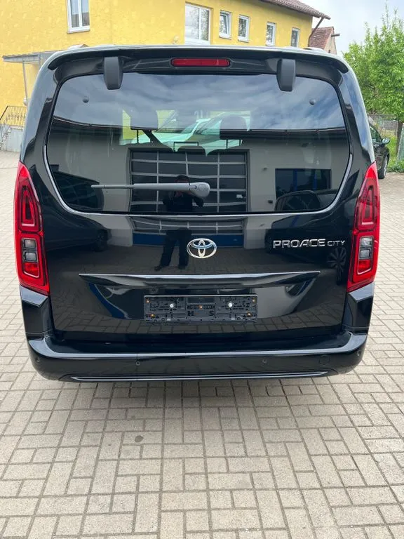 Toyota Proace City (Verso)