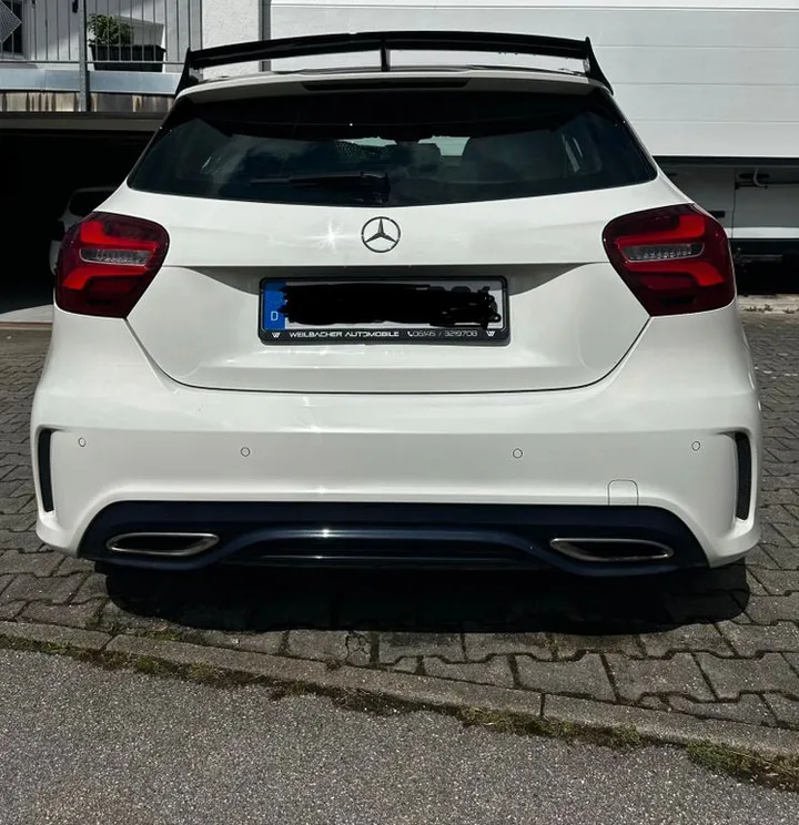 Mercedes-Benz A 200