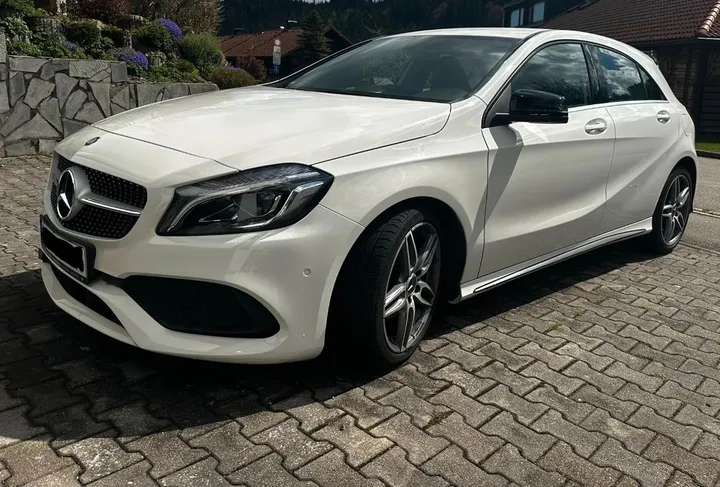 Mercedes-Benz A 200