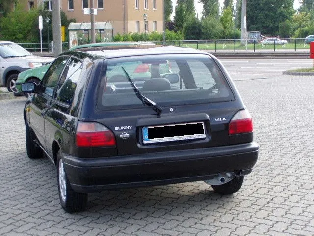 Nissan Sunny